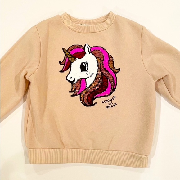 H&M 4T sequin unicorn sweatshirt - Picture 2 of 7